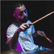 Batterista, studente Saint Louis College of Music, con esperienza live&studio, lezioni presenziali o webcam!